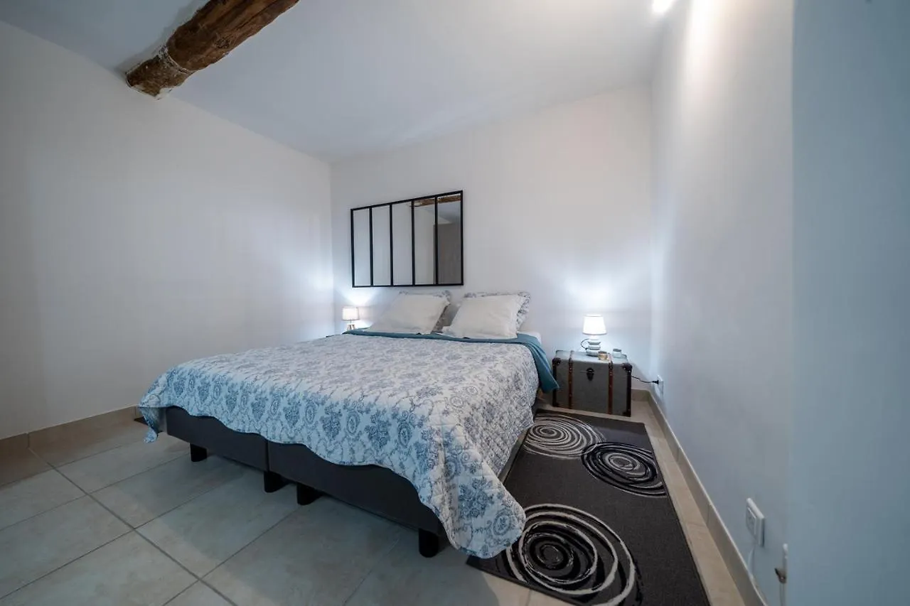 Au Coeur Du Vieux Village Saint-Chamas Frankrijk